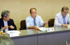 「城下町から商人町へ　高岡の町割と町人衆」講演会の様子