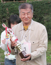 �ʐ^�F�����������f�`�������W�N�C�Y�̗l�q1